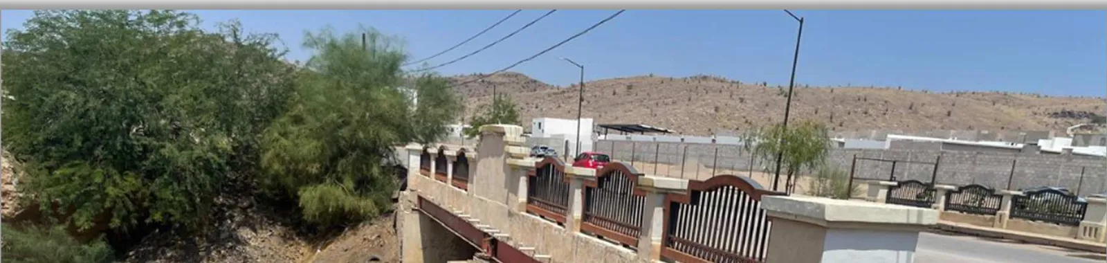 Puente vehicular en Fraccionamiento Montesinos